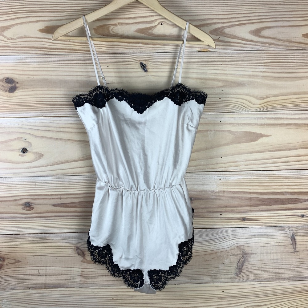 Victoria's Secret Slip‎ Romper Lingerie Medium White Black Lace Elegant Glam